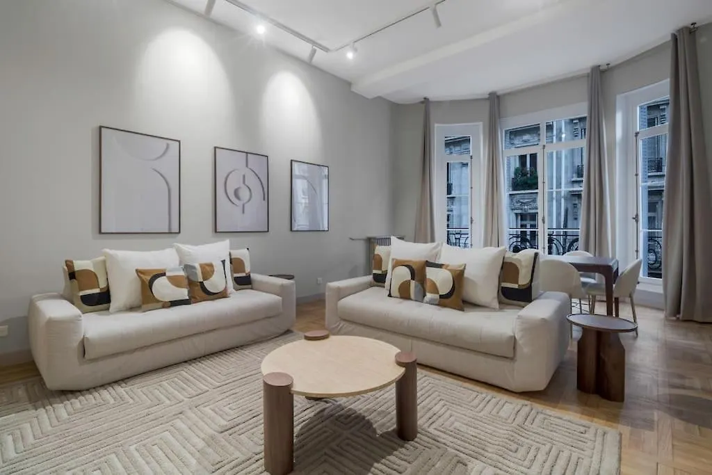Apartment 2b.appart 6pers#2bedrooms#victorhugo#arcdetriomphe Paris